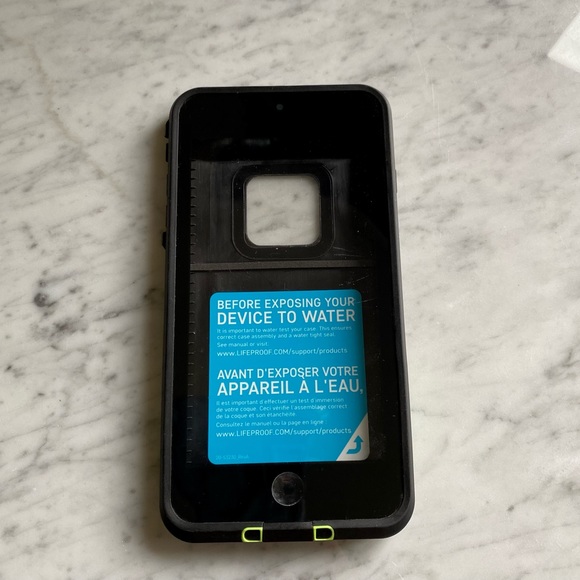 Lifeproof FRĒ Series Waterproof Black iPhone Case